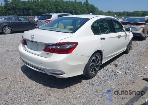 2016 Honda Accord Ex-L V-6 z USA, uszkodzony, nr VIN 1HGCR3F02GA014189
